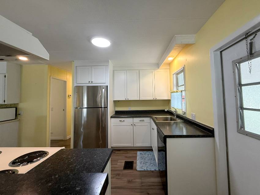390 Peppertree Ln a Ellenton, FL Mobile or Manufactured Home for Sale